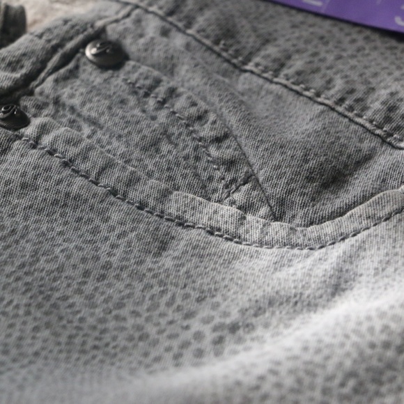 For the Rampage Snake Print Grey Skinny Pants - Picture 6 of 8